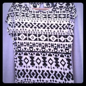 Patterned Black & White Top